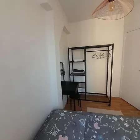 Appartamento Cosy 2 Pièces Typiquement Parisien à Notre-dame *