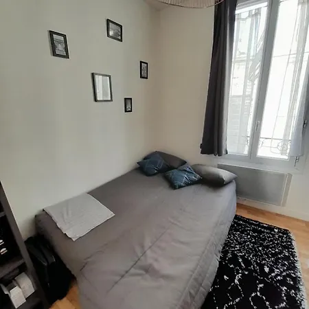 Cosy 2 Pièces Typiquement Parisien à Notre-dame Parigi
