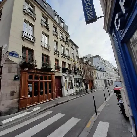 Cosy 2 Pièces Typiquement Parisien à Notre-dame Appartamento *