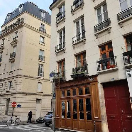 Cosy 2 Pièces Typiquement Parisien à Notre-dame Appartamento