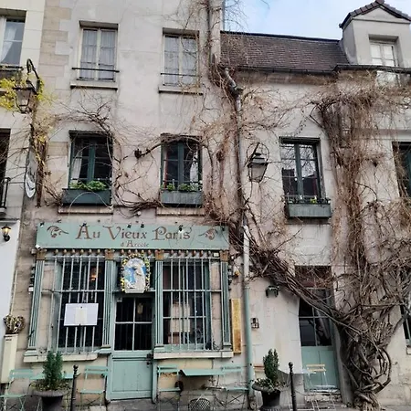 Appartamento Cosy 2 Pièces Typiquement Parisien à Notre-dame *